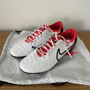 Nike Tiempo Legend 10 Elite FG Soccer Cleats